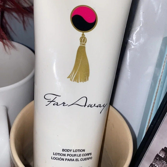 Far Away Avon body  lotion - Picture 7 of 8